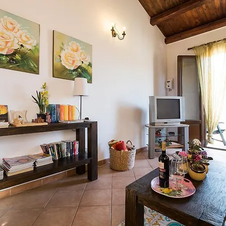 La Terrazza Di Massimo Apartment